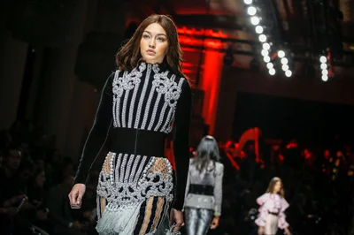 Look 15